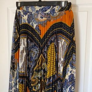 H&M pattern long skirt